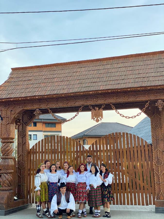 Pensiunea Maramures Guesthouse Вишеу де Жос Екстериор снимка