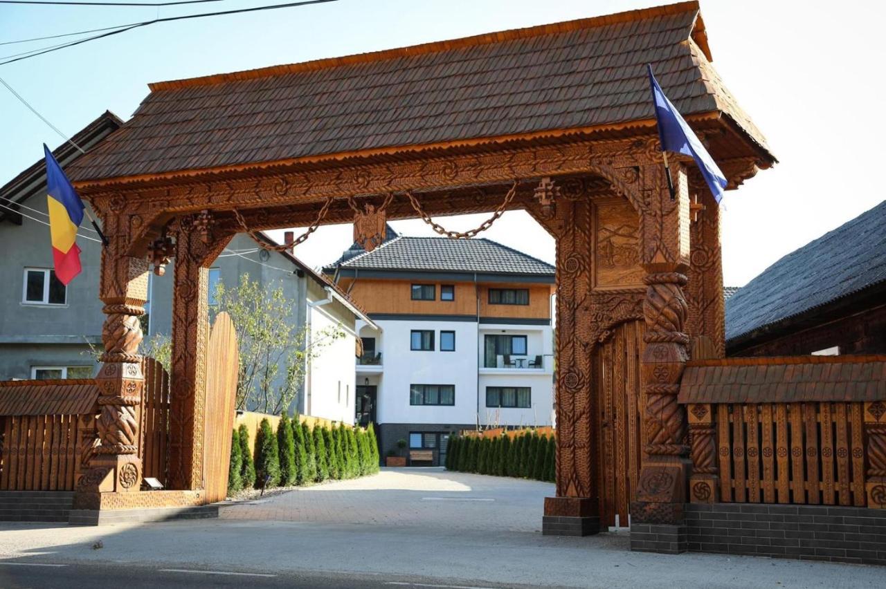 Pensiunea Maramures Guesthouse Вишеу де Жос Екстериор снимка