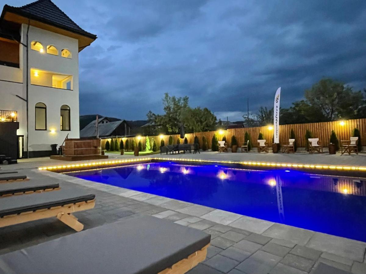 Pensiunea Maramures Guesthouse Вишеу де Жос Екстериор снимка